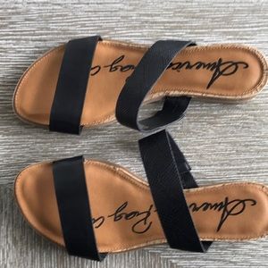 American Rag slides never worn